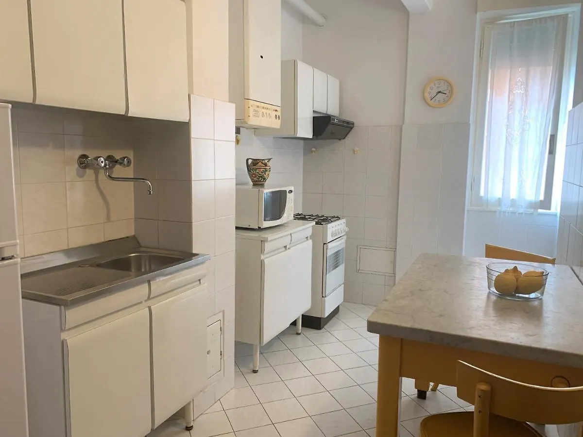 Marie Claire Apartment Levanto
